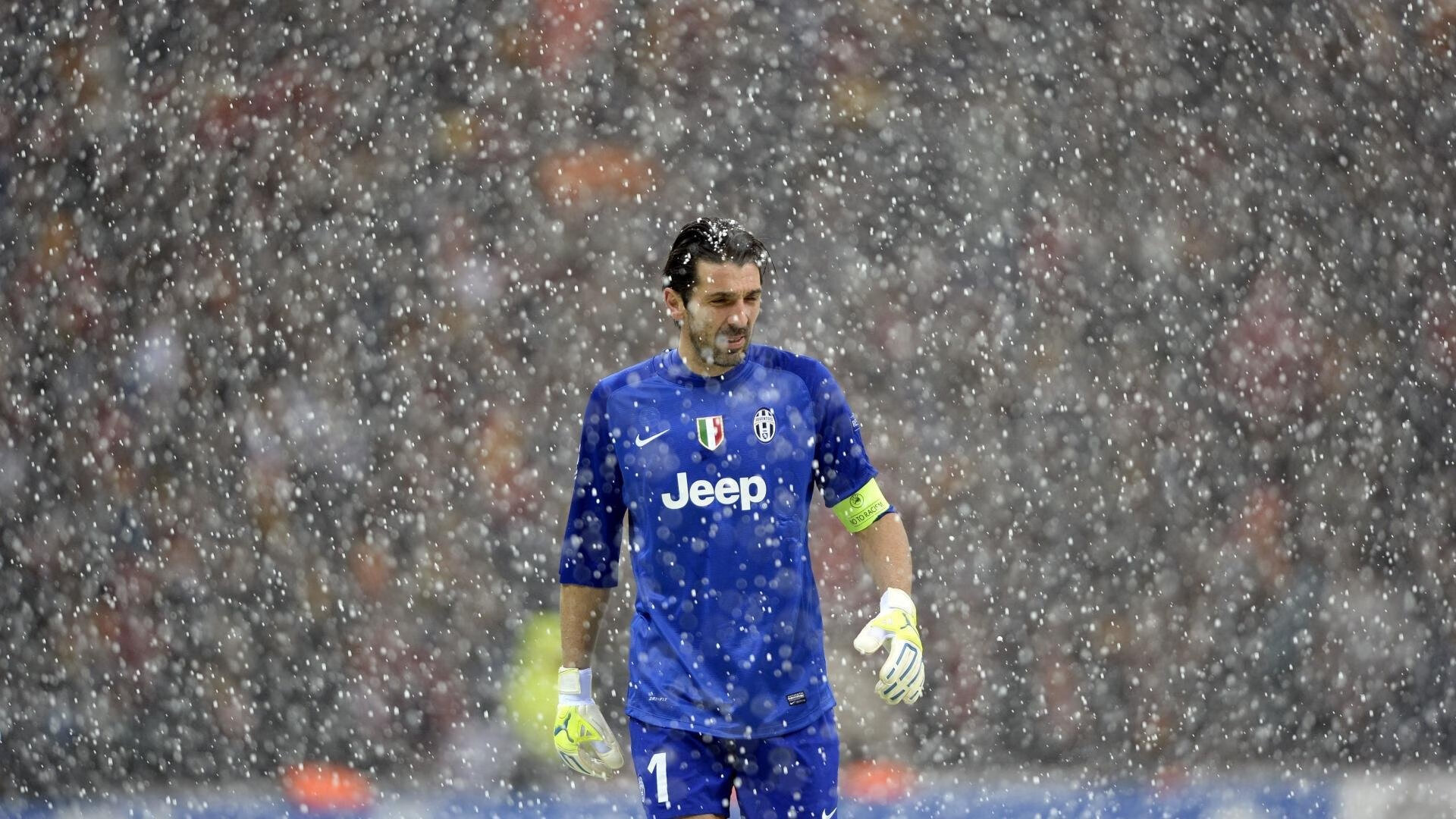 欧冠小组赛：皇马补时连进两球逆转莱比锡 安切洛蒂挥拳怒吼